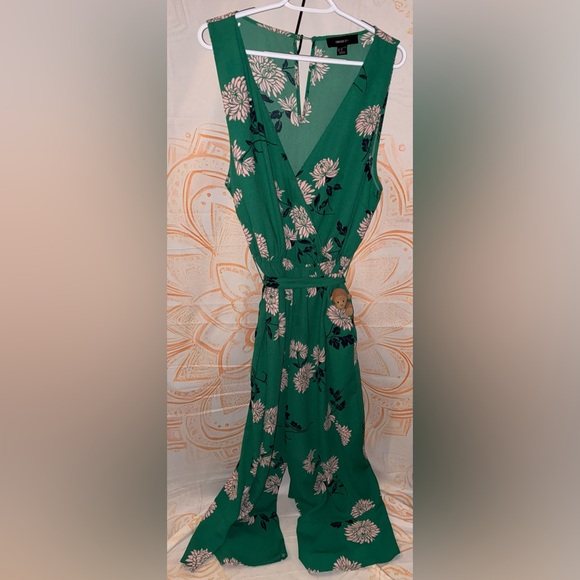 Forever 21 Pants - Forever 21 Green Sleeveless Wrap Jumpsuit w/ a Black Bird Print Mini Dress